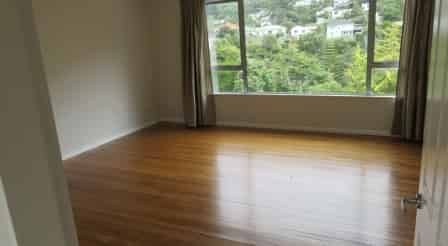 Discover Your Dream Home! Spacious Two-Storey Retreat with Stunning Green Views - Photo 2