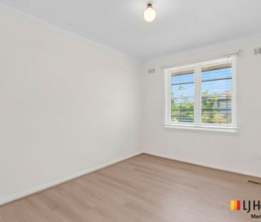 12 Warramoo Crescent, Narrabundah ACT, Belconnen - Photo 5