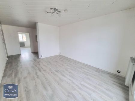 Location Appartement 3 pièces 69m² BEAUMONT 63110 - Photo 3