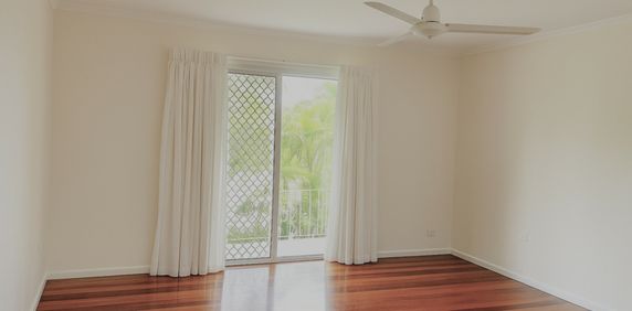 8 Williams Street, Redcliffe QLD, Belconnen - Photo 2