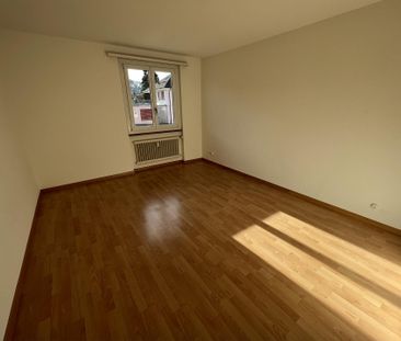 Helle 4-Zimmer-Wohnung mit Balkon in Worb - Foto 1