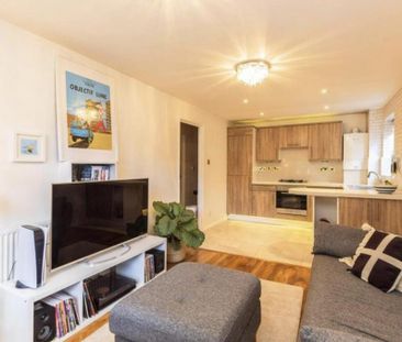 1 bedroom flat to rent - Photo 6