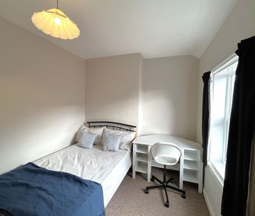 4 bedroom house share to rent - Photo 1