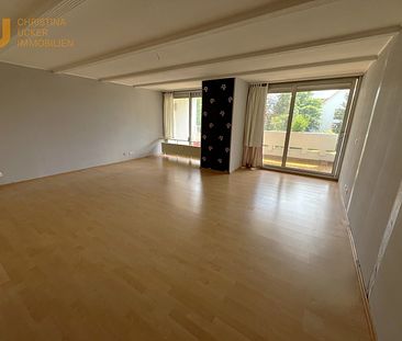 Gepflegte 3 Zimmer Maisonettewohnung mit Loggia und Garage in Nieder-Roden - Photo 1
