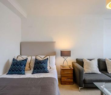 Studio to rent - Photo 2