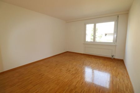 Frenkendorf - moderne 2-Zimmer-Wohnung im 3.OG zu vermieten - Foto 2