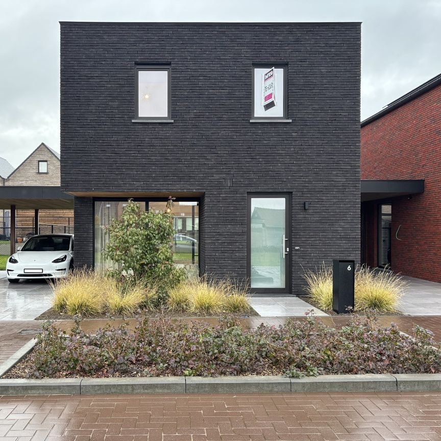 Recente, nieuwbouwwoning te huur te Zedelgem - Photo 1