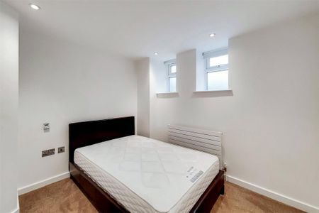 1 bedroom flat to rent - Photo 3