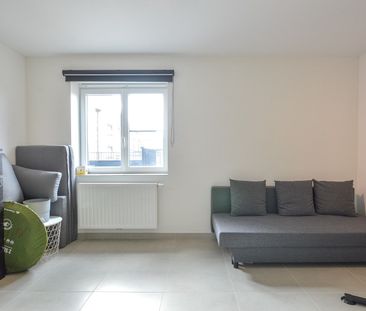 Ruim 2-slaapkamerappartement in het centrum van Oudenburg - Photo 2