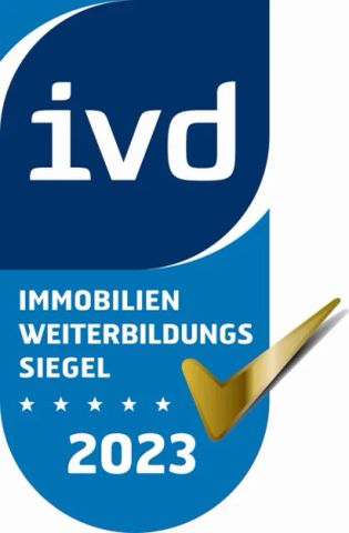 4 1/2-Zimmer-Wohnung in individueller Ortsrandlage, OG / DG in 2FamH, ländliche Alleinlage, Wiesen angrenzend, EBK, 2 Giebelbalkone, Kachelofen, Fussbodenheizung - Foto 5