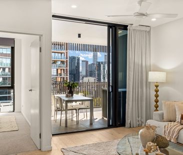 21312 19 Wilson Street, West End, Qld 4101 - Photo 1