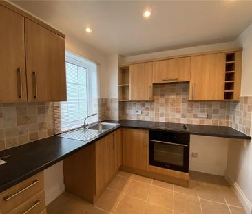 2 bedroom terraced house to rent - Photo 6