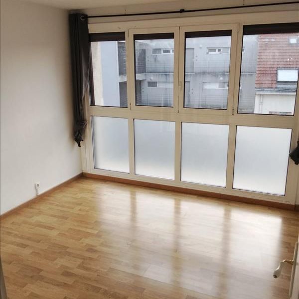 3 pièces - 64,73 m² - 6ème étage - Colocation non autorisée - Photo 1