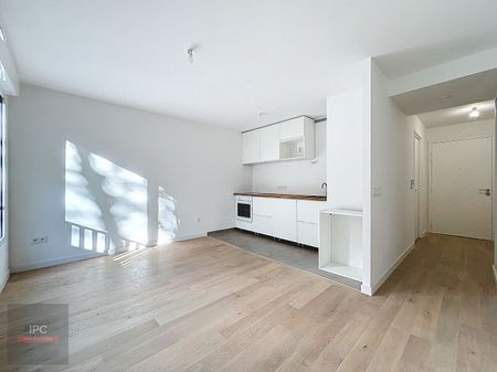 Location Appartement 2 pièces 42m² - Photo 4