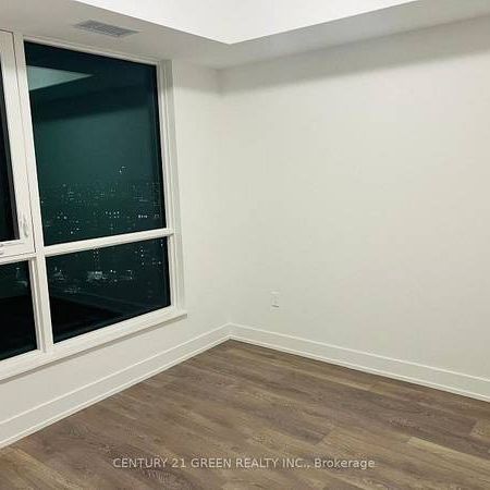 Brand-new Spacious Unit Available in Heart of City - Photo 4