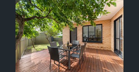 Family Home - Photo 5