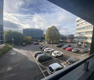 Elstree Way, Borehamwood, WD6 - Photo 2