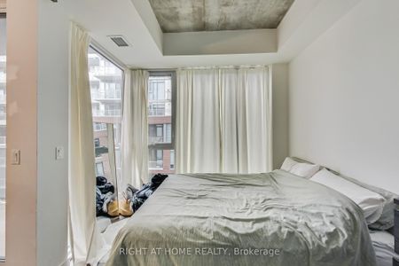 Riverside Square Lofts 15-45 , #621 - Photo 5