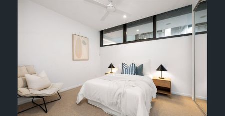 Perfect 2 Bedroom Luxury Townhouse - Photo 5