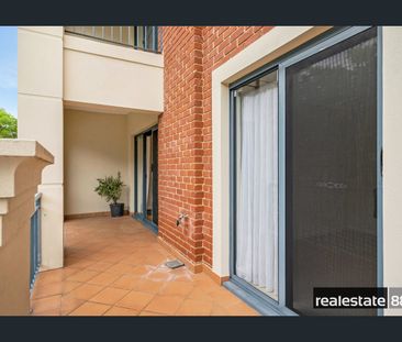 2/22 Saunders Street, East Perth, WA 6004 - Photo 6