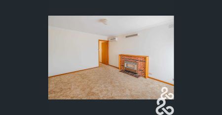 Cosy 1-Bedroom Home with Spacious Garden - Photo 4