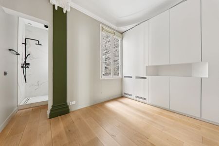 Location Appartement de luxe Paris 7 4 Pièces 165.74 m² - Photo 5