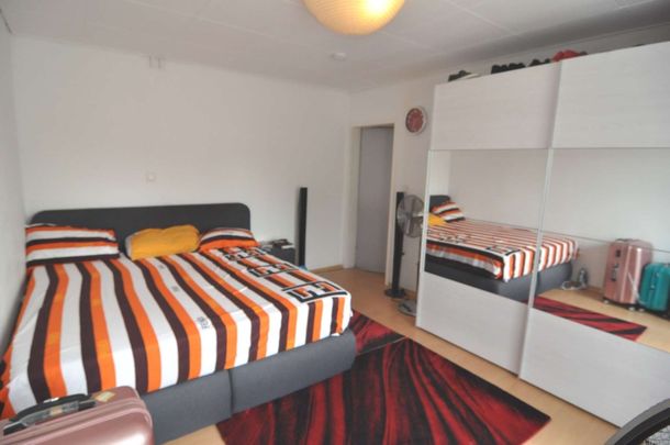 Helle und freundliche 2 Zimmer Wohnung in Eningen - Photo 1