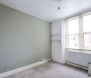 Victoria Quadrant, BS23 - Photo 3