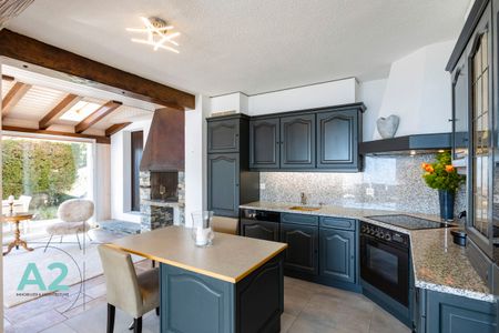 LOCATION A L'ANNEE : Villa A 5 minutes en voiture de Crans-Montana - Foto 3