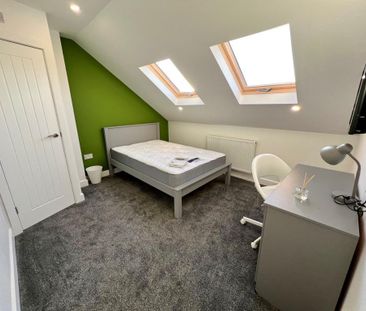 1 bedroom in a house share to rent - Photo 6