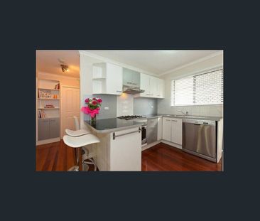 Walk to Everything - Photo 5