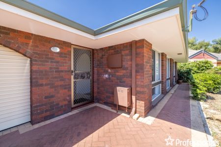 105 Dale Road, Armadale WA 6112 - Photo 3