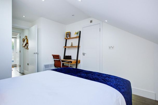 Aslett Street - Photo 1