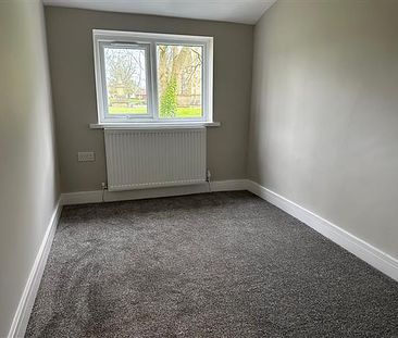 4 Bedroom Terraced House For Rent in Pole Lane, Manchester - Photo 2