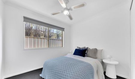 Charming Family Home in Craigieburn - Photo 5