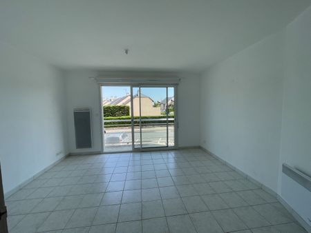 Location Appartement 2 pièces 33m² ONET LE CHATEAU 12850 - Photo 2