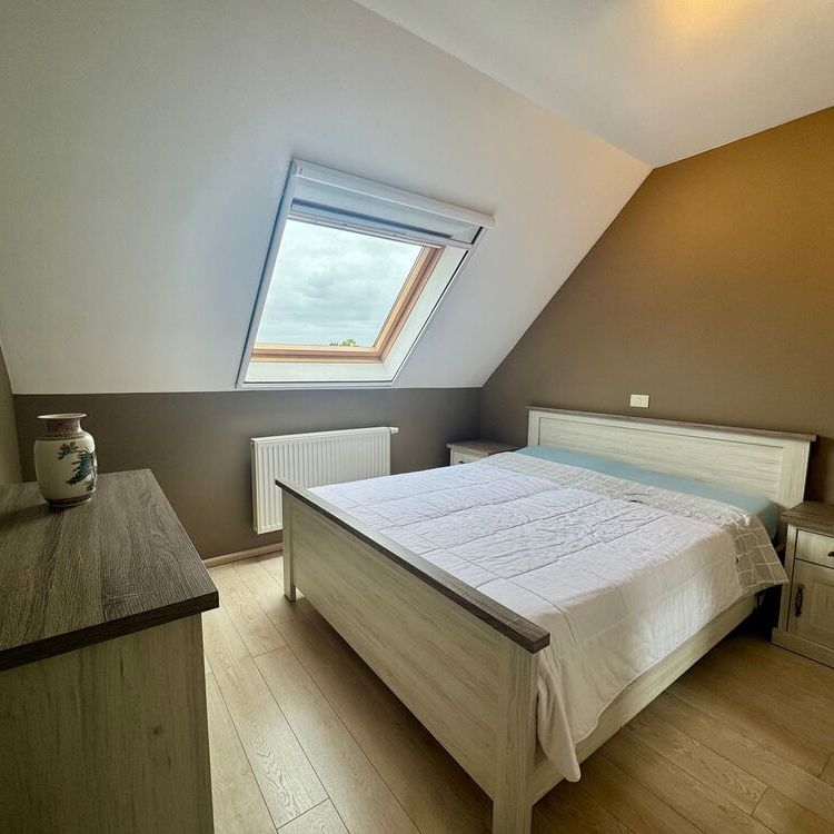 Appartement met 2 slaapkamers en autostaanplaats in centrum Ruddervoorde - Photo 1