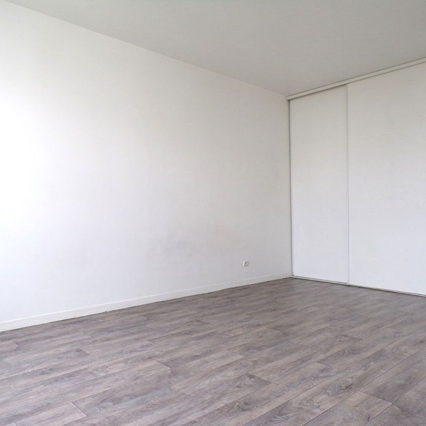 Location Appartement 1 pièce 29m² - Photo 1