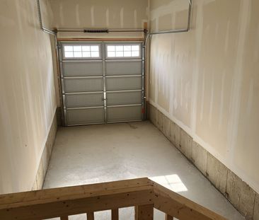 For Lease - 5 Springdale Avenue, Caledon, Ontario - Photo 1