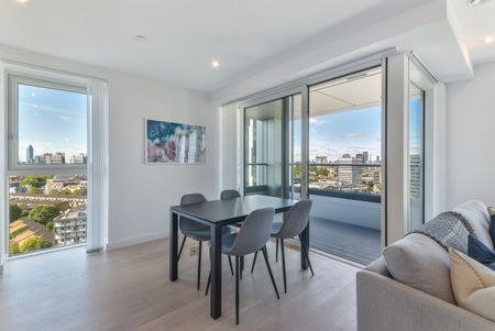 2 Bed Flat, Hurlock Heights, SE17 - Photo 3