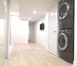 Detached Home For Lease | N9230924 - Photo 6