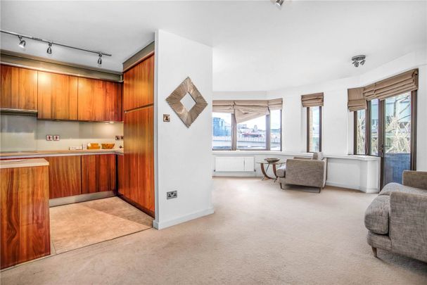 Montague Close, Bankside, London, SE1 9DF - Photo 1