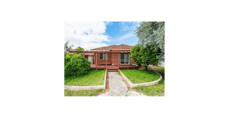 ✨ Spacious Family Home in a Convenient Belmont Location! - Photo 5