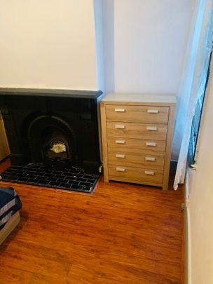 Darlington - Photo 1