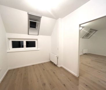 1190! Generalsanierte 2-Zimmer Wohnung mit neuer Küche ab Dezember 24! - Foto 3