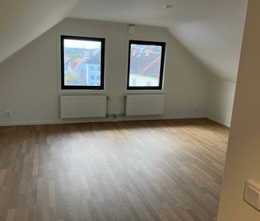 Elsebergsgatan, Uddevalla - Photo 3