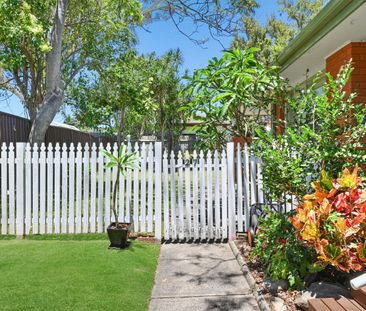 Spacious 1 Bedroom Villa, Over 55's Complex - Photo 6