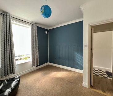 Gratwicke Road, Worthing, BN11 2 bedroom ground floor flat to rent - Photo 2