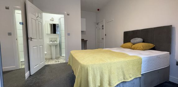 Exchange Street, Doncaster, DN1 - Photo 2