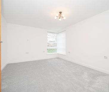 1 Bed, 2nd Floor Flat - Photo 4